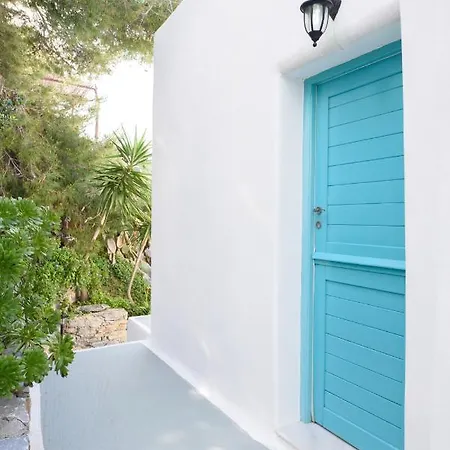Uranos Hotel