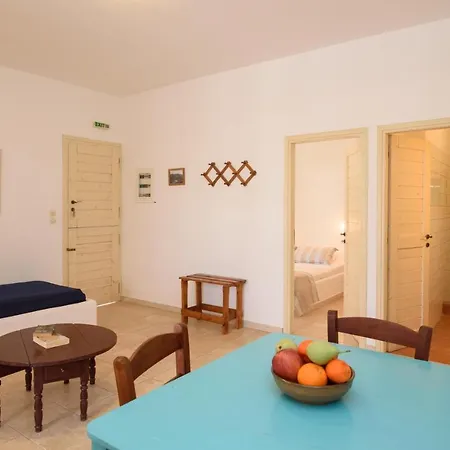 Uranos Αμοργός